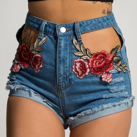 NEW Rehab Denim Blue Shorts with Rose Appliqué